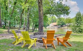 Lakefront Hot Springs Home With Furnished Deck!